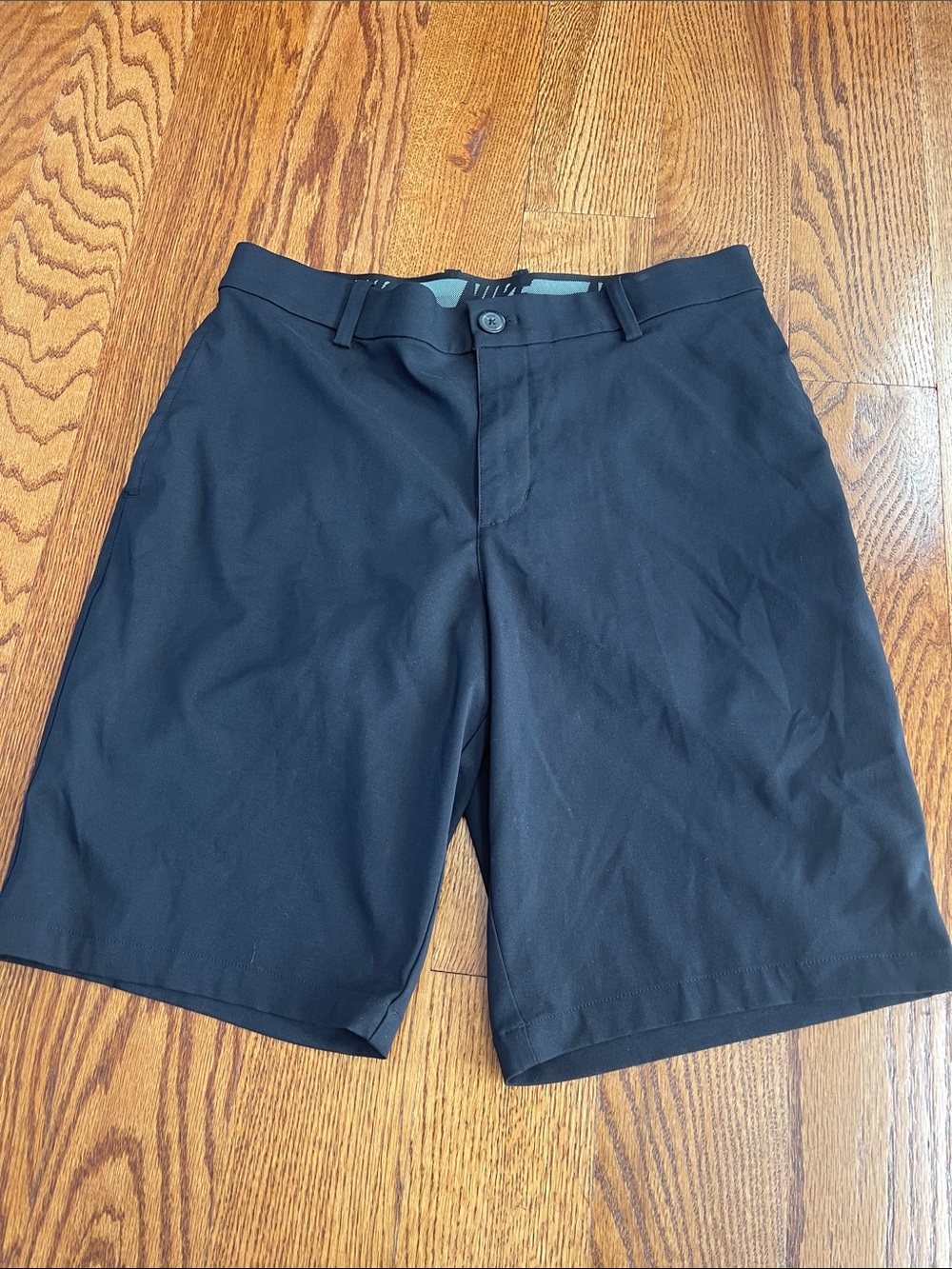 Nike Black Flat-Front Golf Shorts